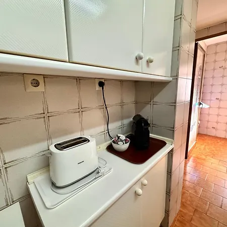 Luminoso Piso Centro De Marbella. A 50m De La Playa Marbellac