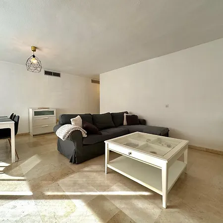 Appartamento Luminoso Piso Centro De Marbella. A 50m De La Playa *