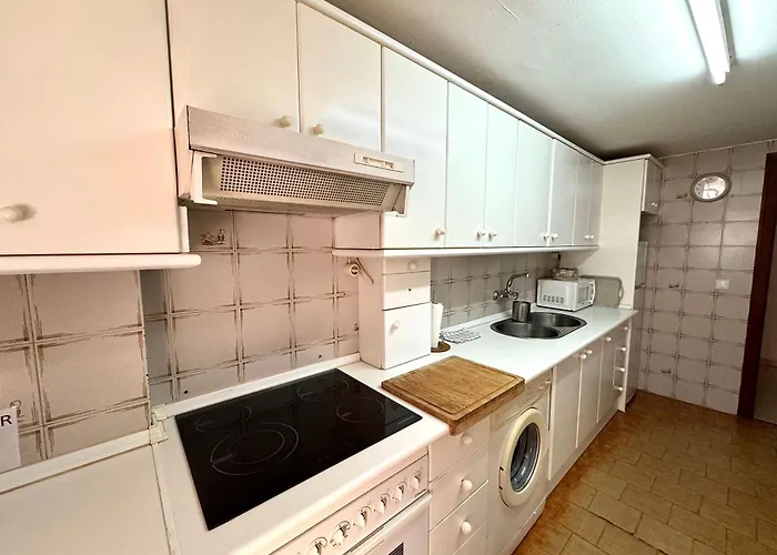 Luminoso Piso Centro De Marbella. A 50m De La Playa Marbella