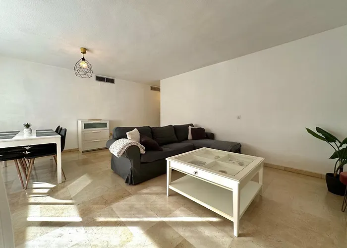 Apartament Luminoso Piso Centro De Marbella. A 50m De La Playa *